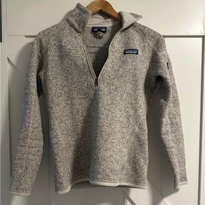 Women’s Patagonia quarter zip fleece better sweater
